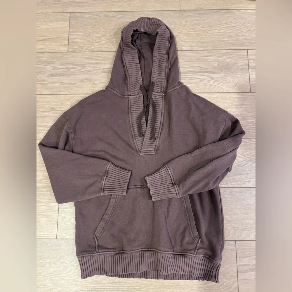 Aerie Down to Earth oversized Henley sweatshirt hoodie brown size medium - Picture 4 of 10